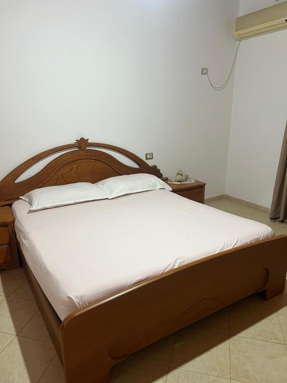 מלון Vlorë Nori House מראה חיצוני תמונה