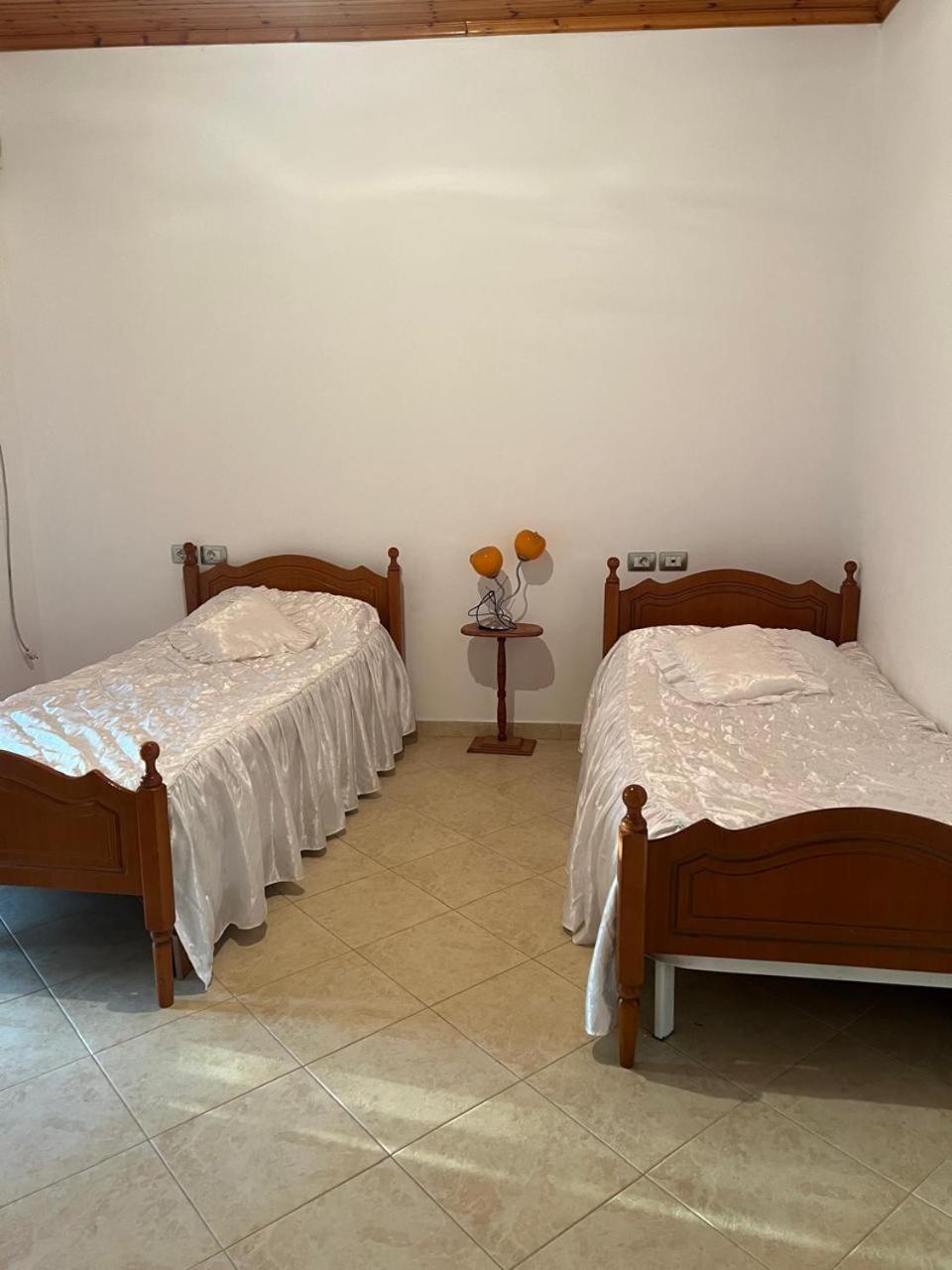 מלון Vlorë Nori House מראה חיצוני תמונה