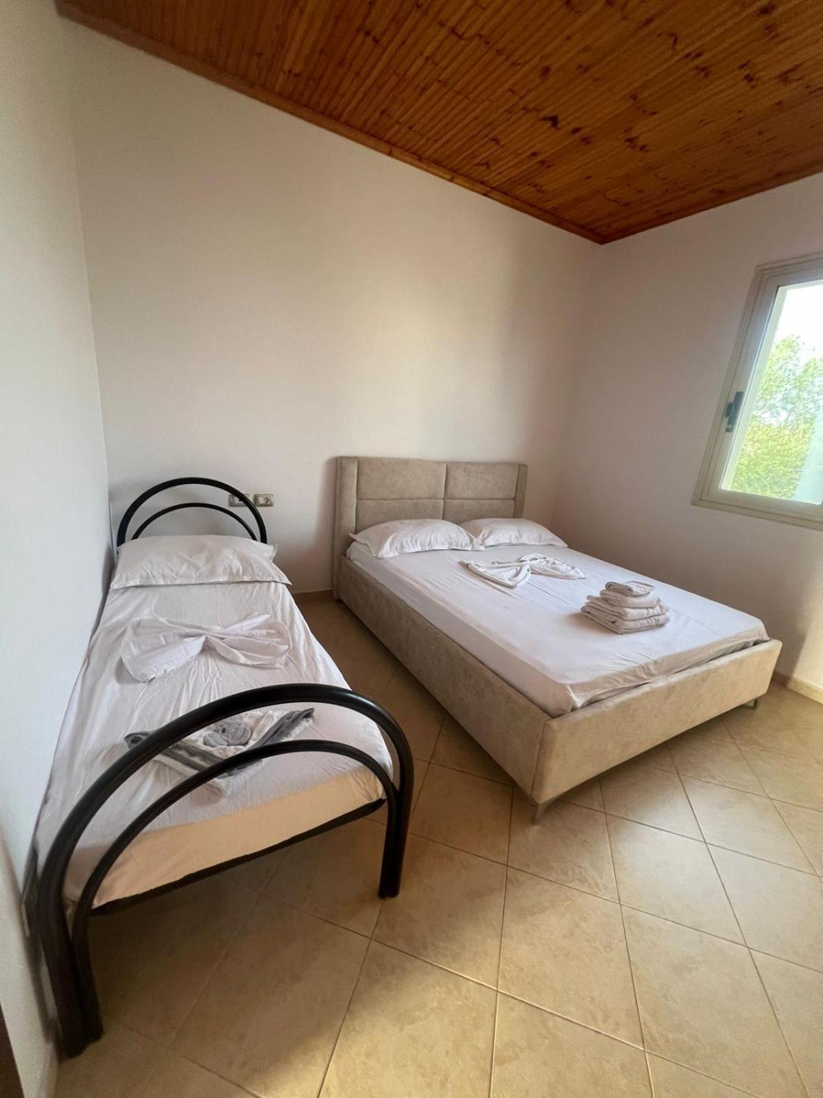 מלון Vlorë Nori House מראה חיצוני תמונה