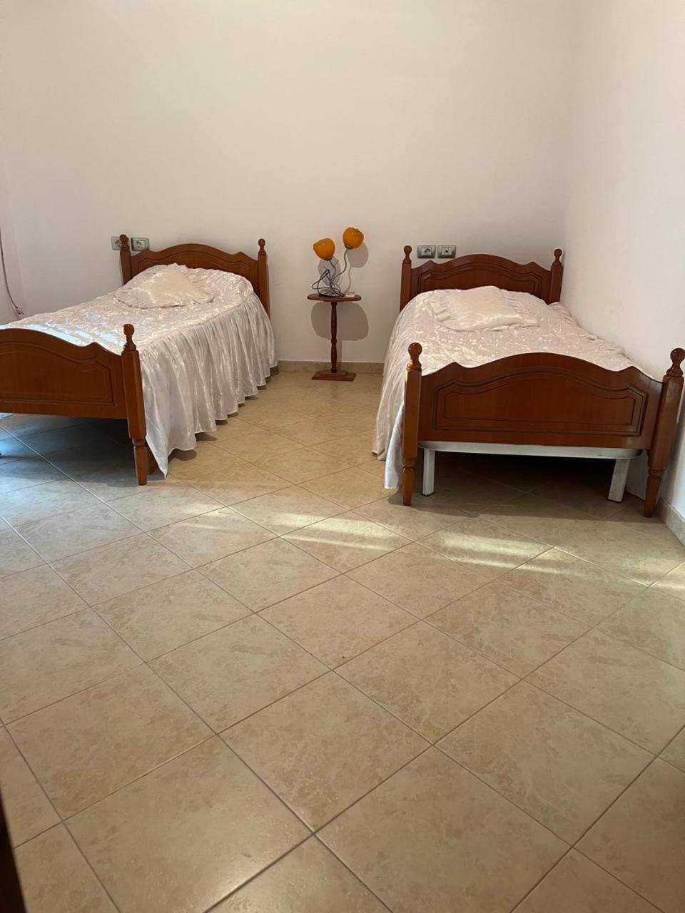מלון Vlorë Nori House מראה חיצוני תמונה